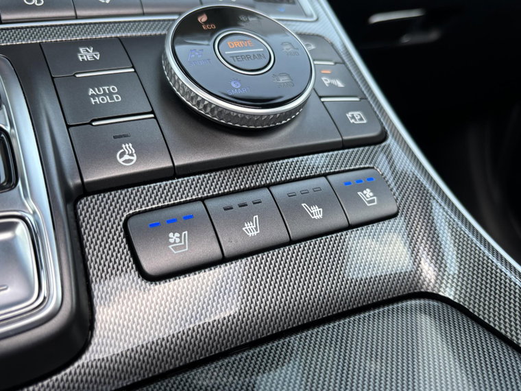 Vehicle Image 39