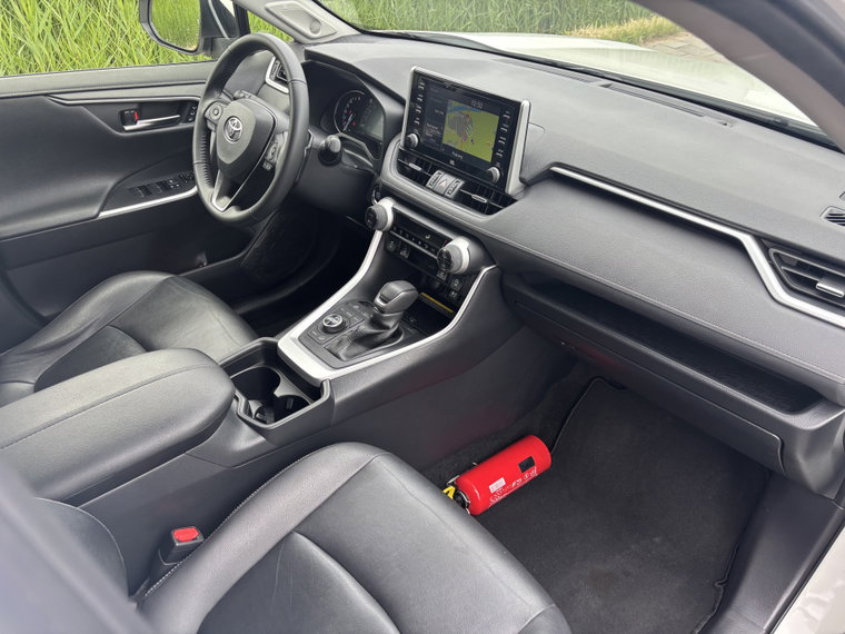 Vehicle Image 26