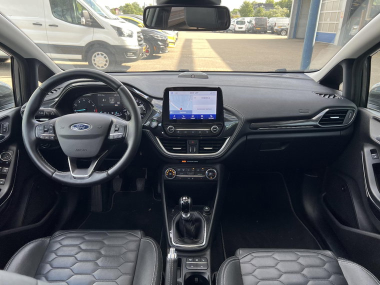 Vehicle Image 13