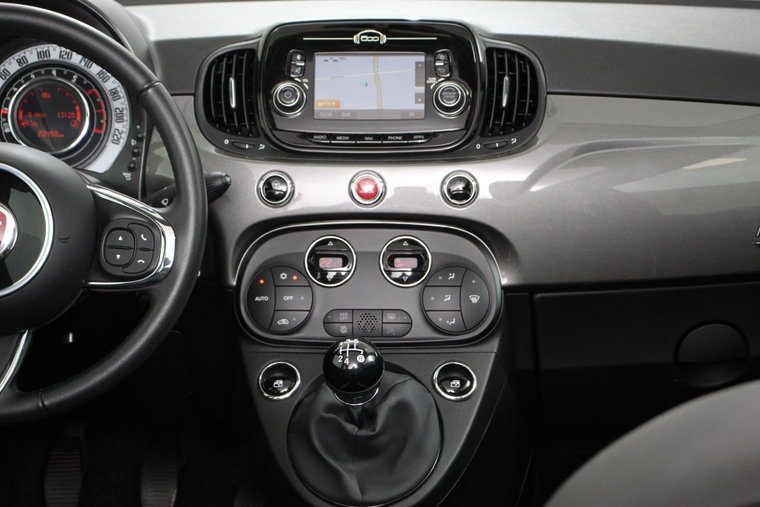 Vehicle Image 12