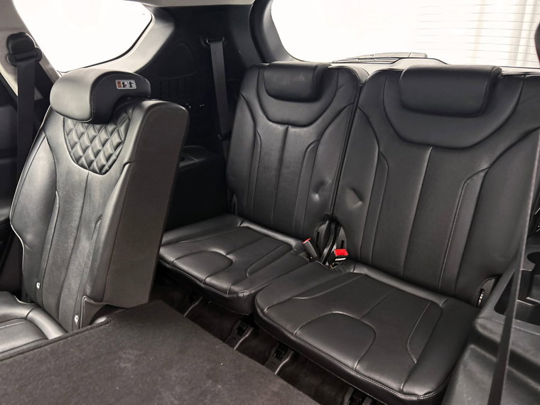 Vehicle Image 36