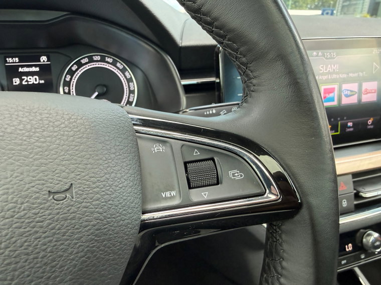 Vehicle Image 28