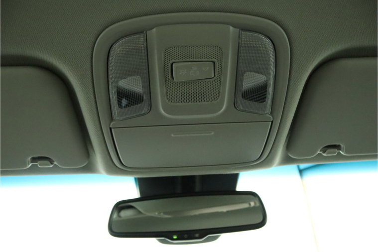Vehicle Image 37