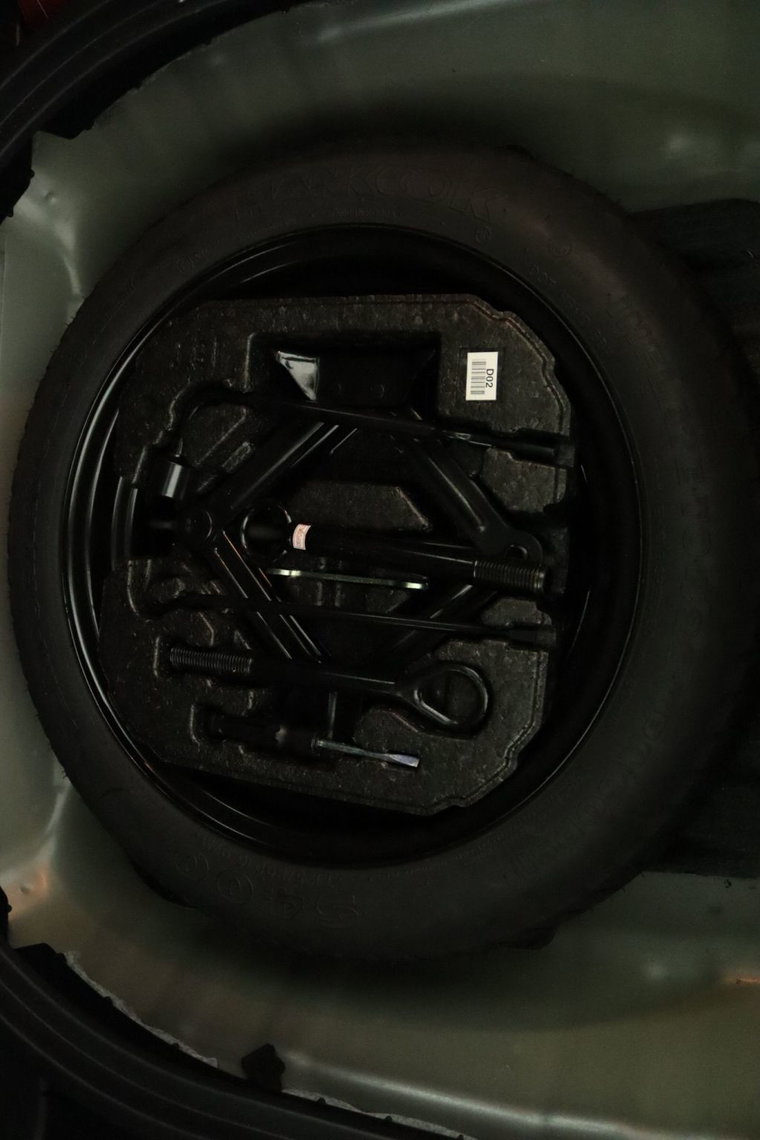 Vehicle Image 39