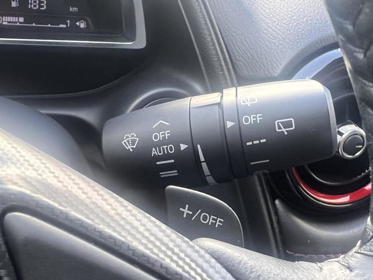 Vehicle Image 41
