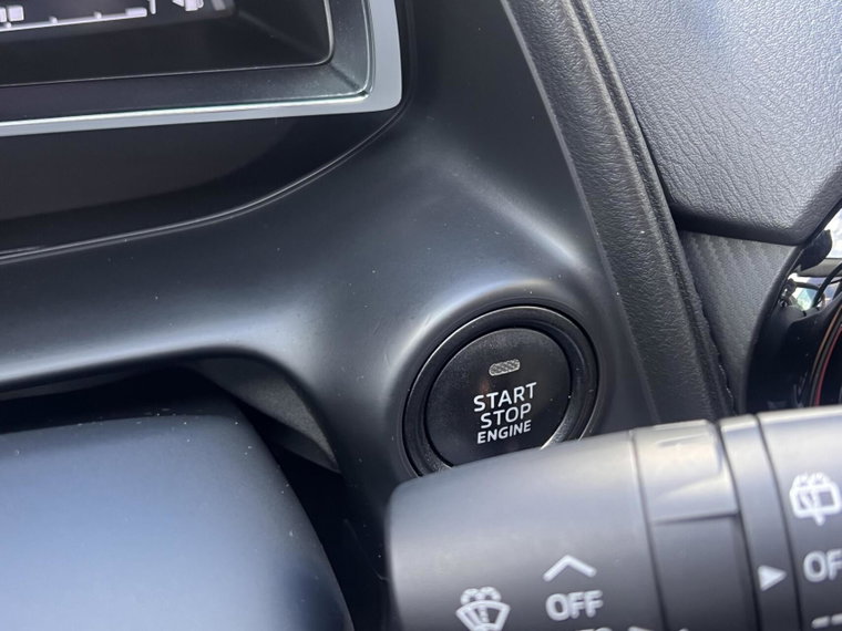 Vehicle Image 42