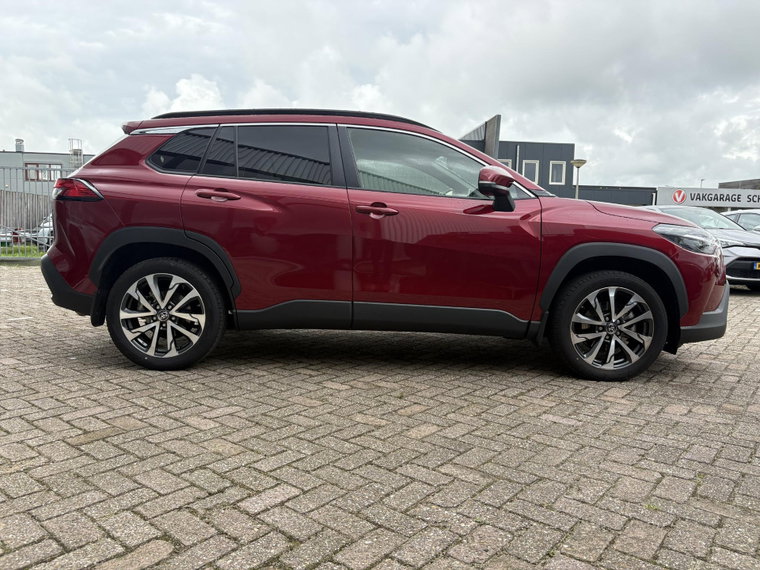 Vehicle Image 8