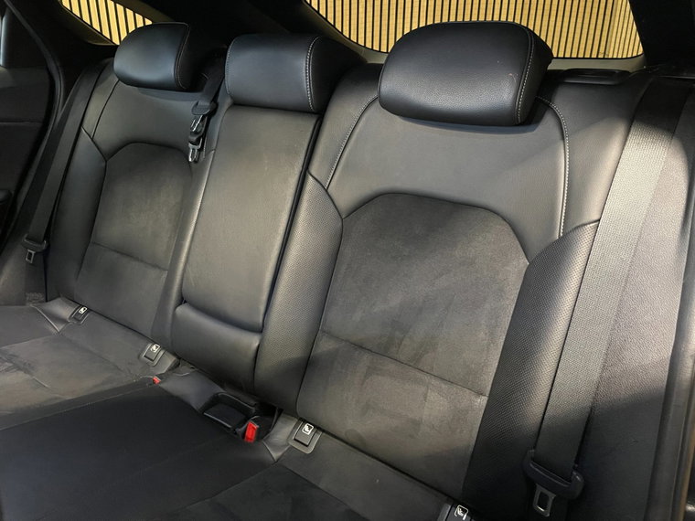 Vehicle Image 41