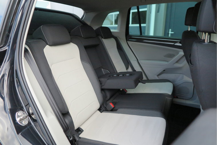 Vehicle Image 37