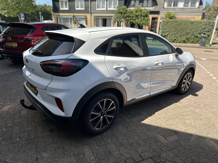 Vehicle Image 38