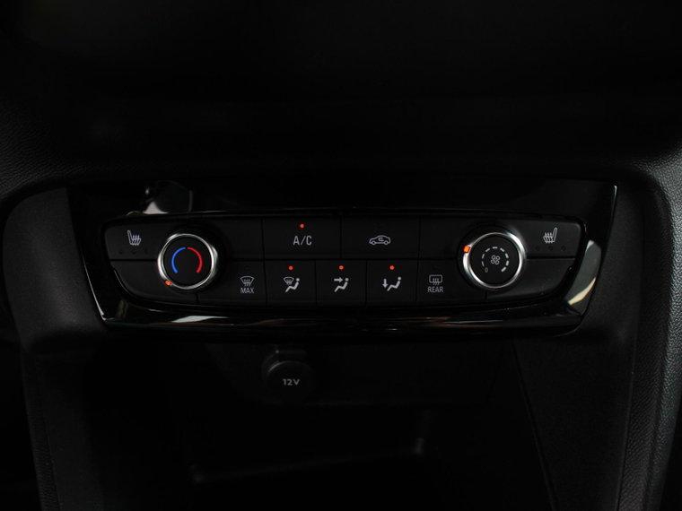 Vehicle Image 27