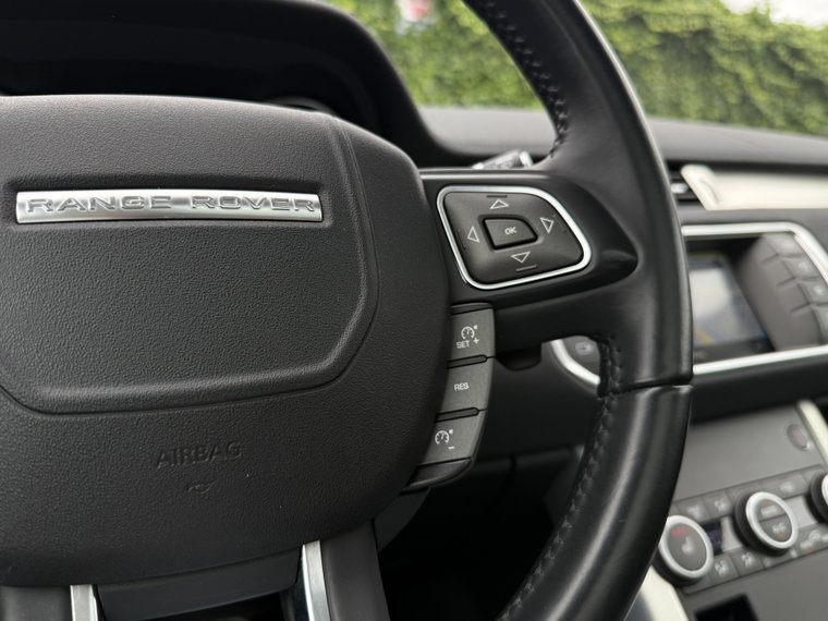 Vehicle Image 24