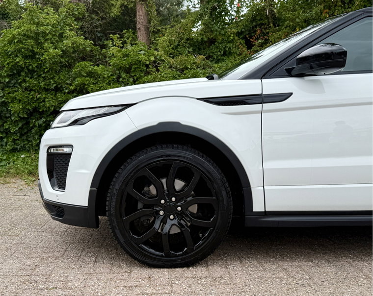 Vehicle Image 29