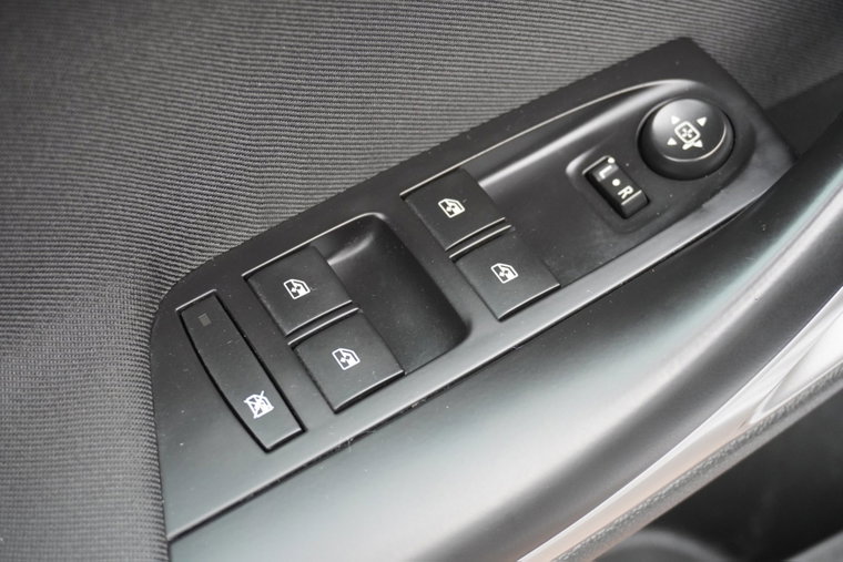Vehicle Image 29