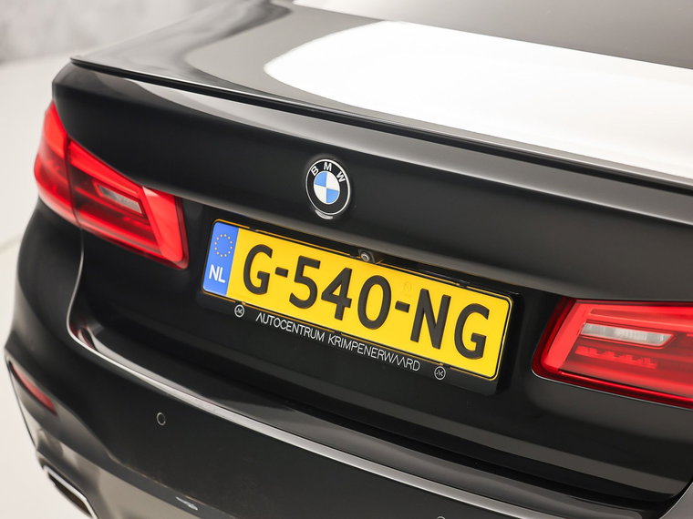 Vehicle Image 35
