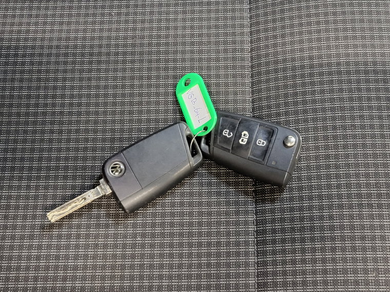 Vehicle Image 17