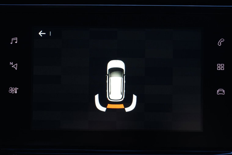Vehicle Image 13