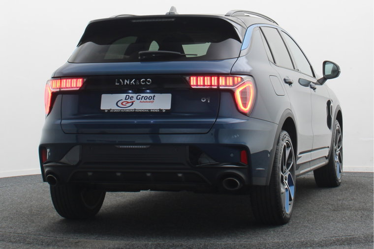 Vehicle Image 19