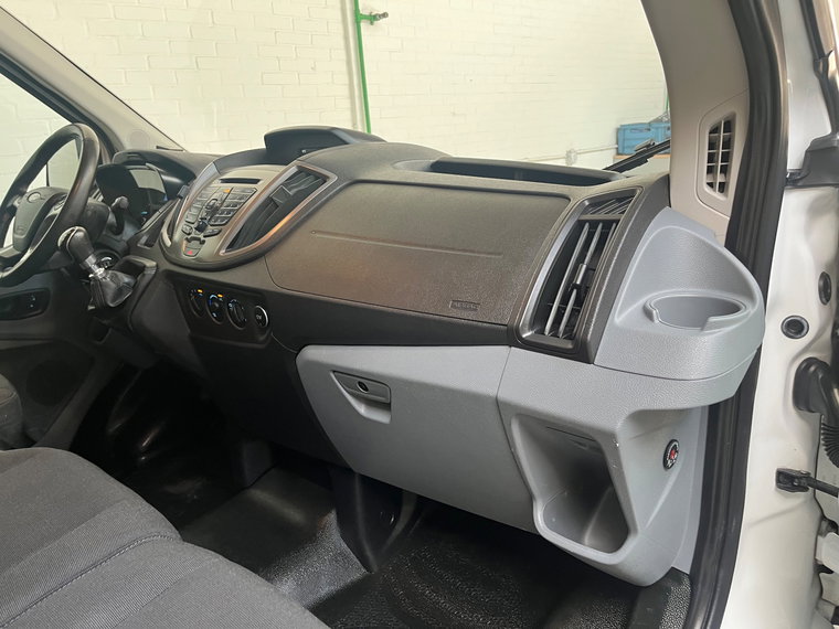 Vehicle Image 48