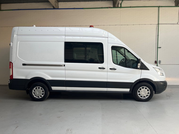 Vehicle Image 8