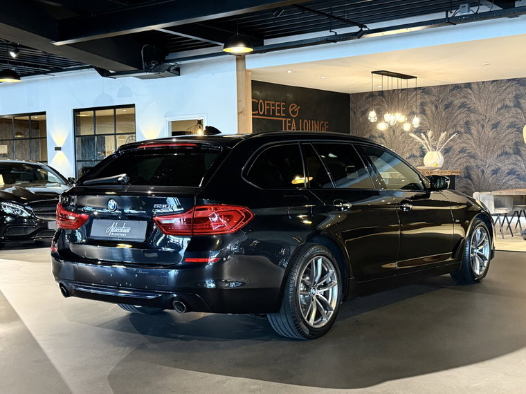 Vehicle Image 40