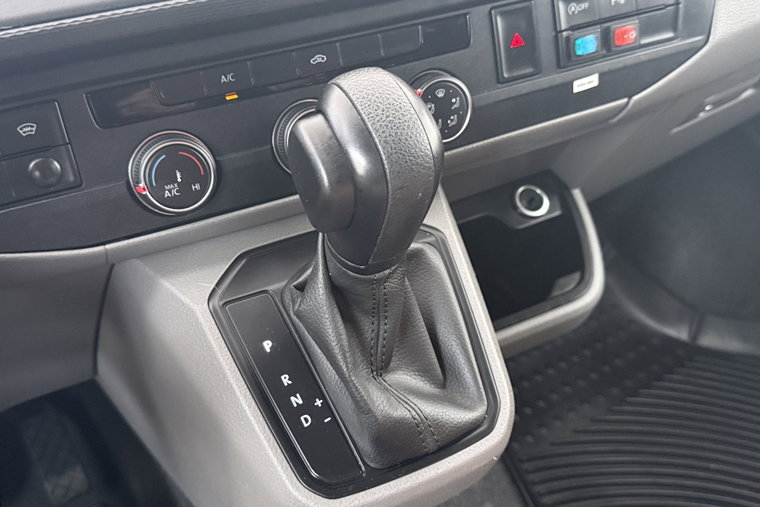 Vehicle Image 27