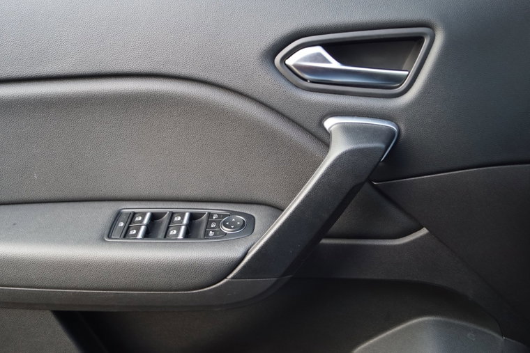 Vehicle Image 23