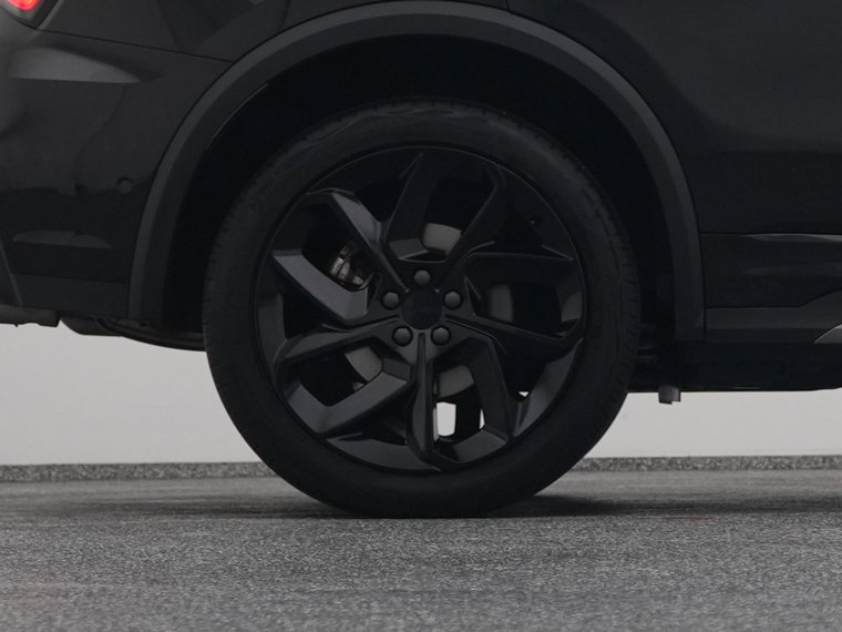 Vehicle Image 41
