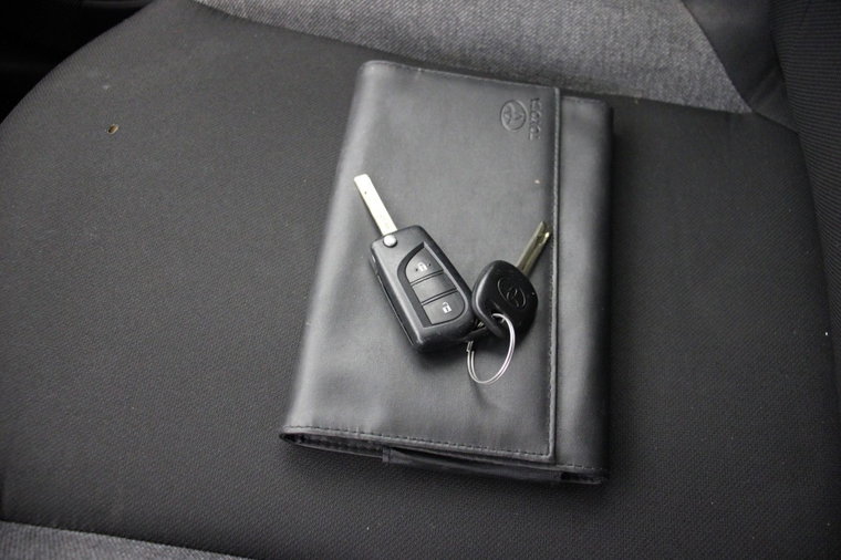 Vehicle Image 20