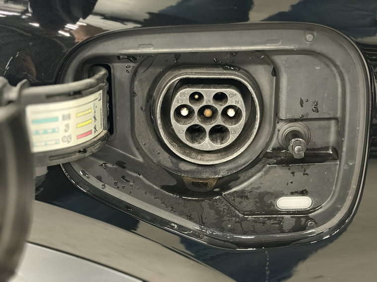 Vehicle Image 20