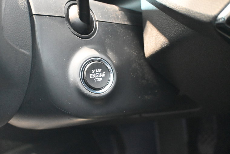 Vehicle Image 24