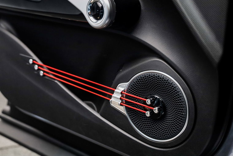 Vehicle Image 38
