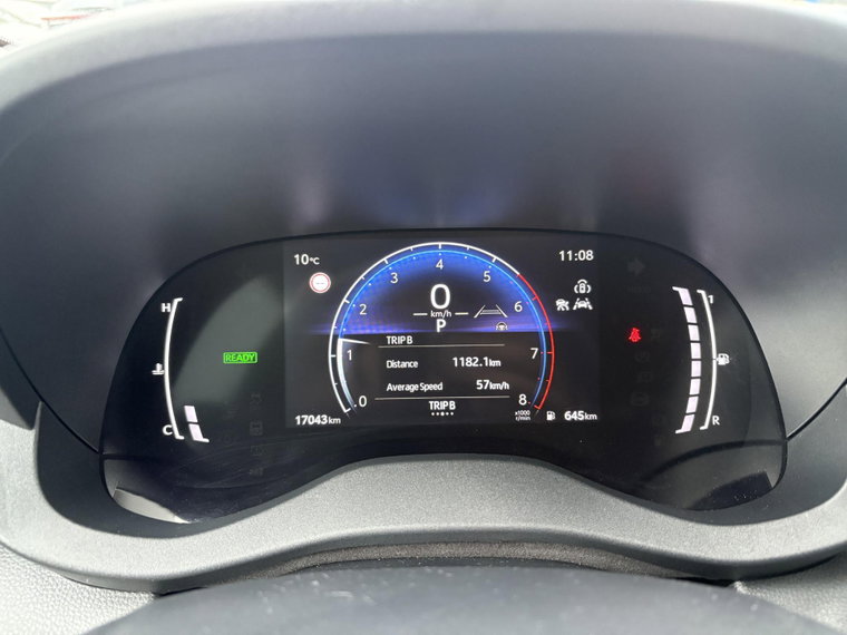 Vehicle Image 12