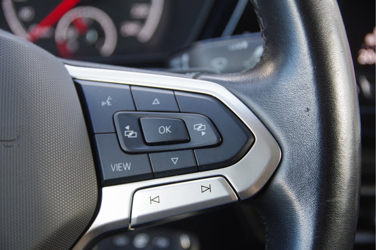 Vehicle Image 33
