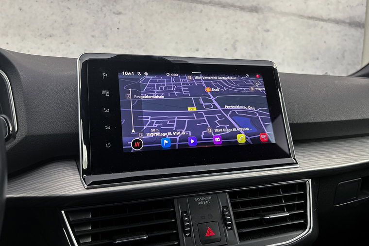 Vehicle Image 18