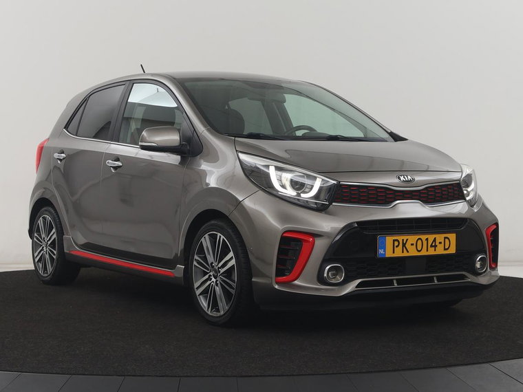 Vehicle Image 36