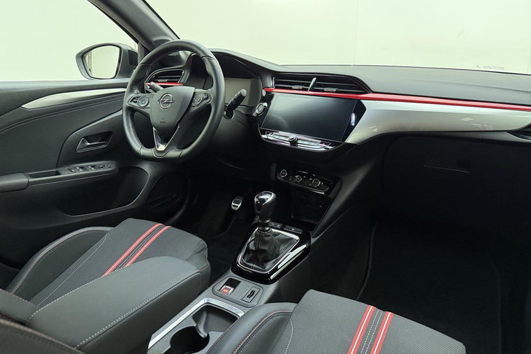 Vehicle Image 15