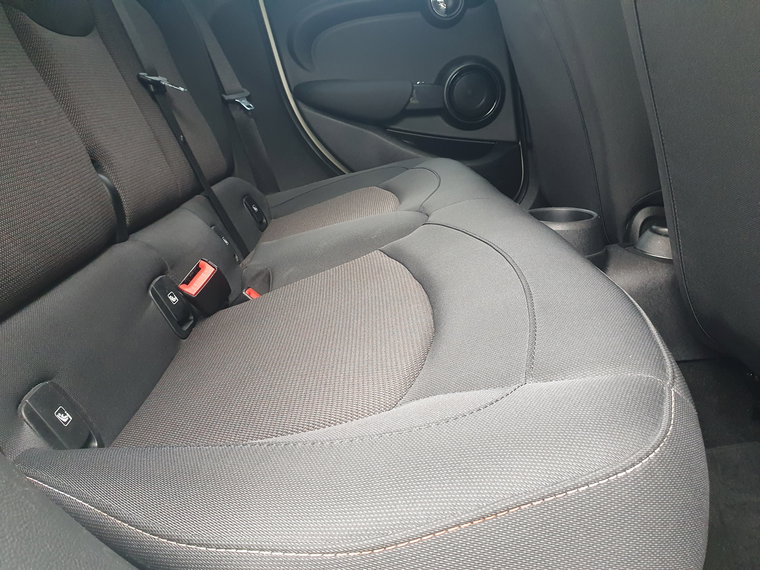 Vehicle Image 45