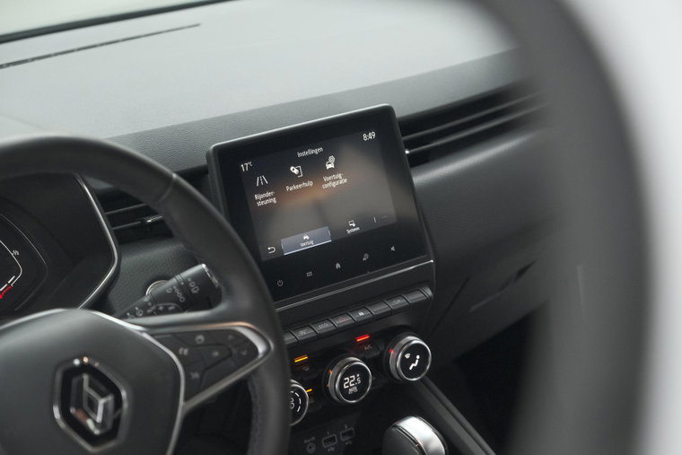Vehicle Image 60