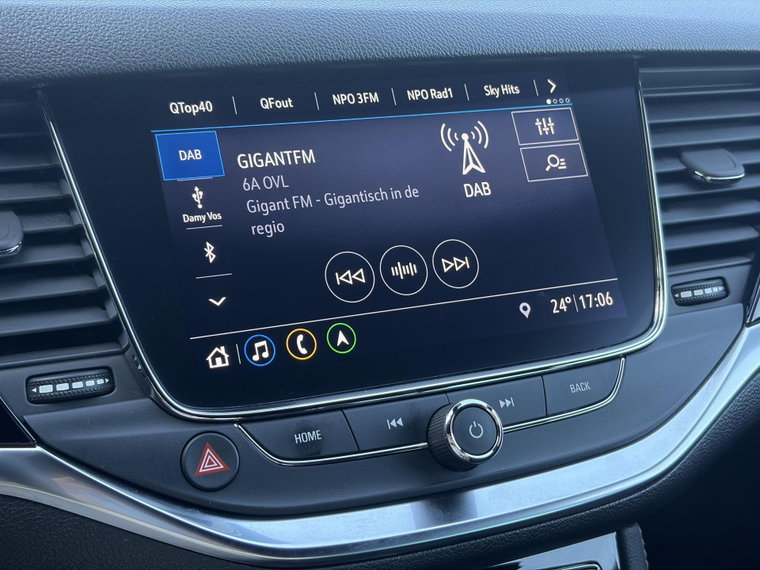 Vehicle Image 17