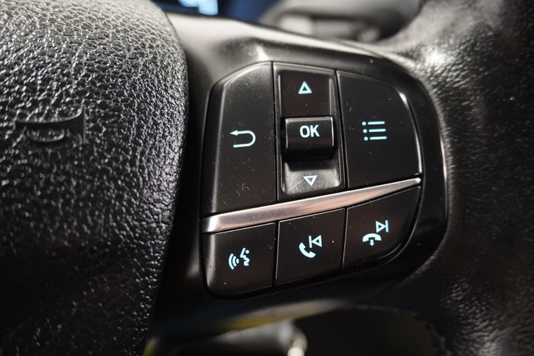 Vehicle Image 28