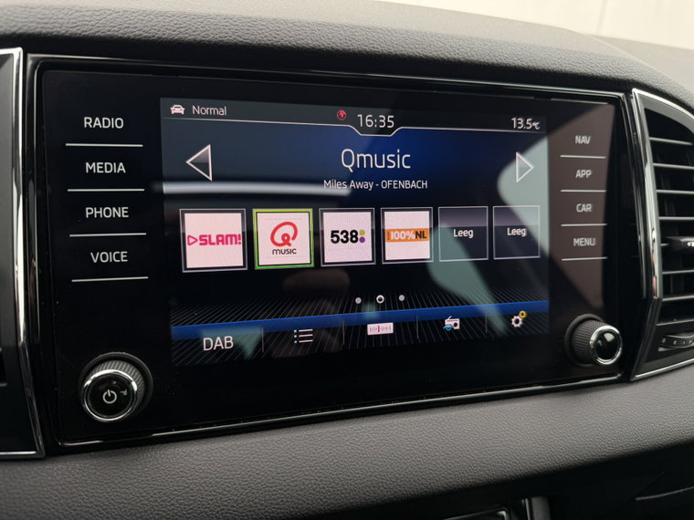 Vehicle Image 36