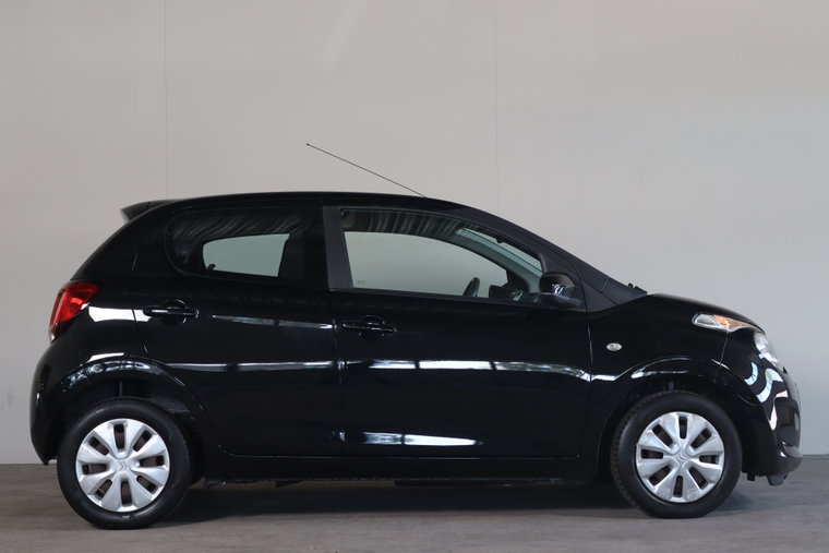 Vehicle Image 13