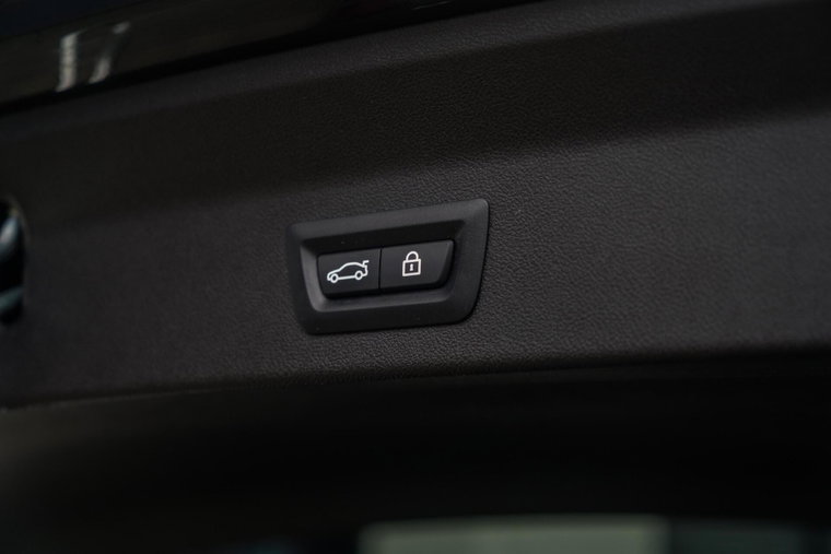 Vehicle Image 33