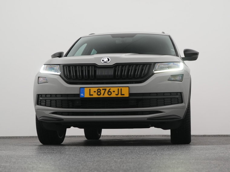 Vehicle Image 35