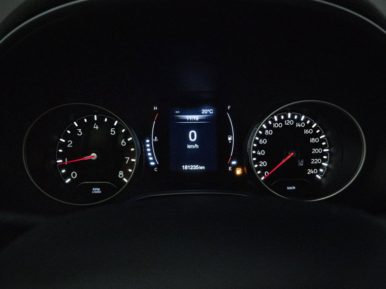 Vehicle Image 17