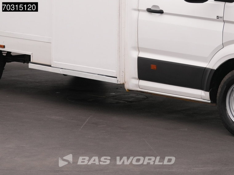 Vehicle Image 35