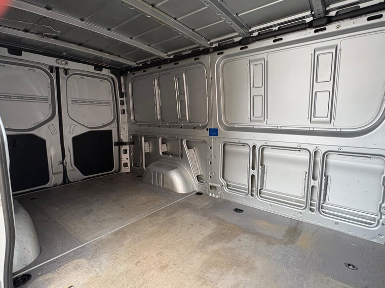 Vehicle Image 31