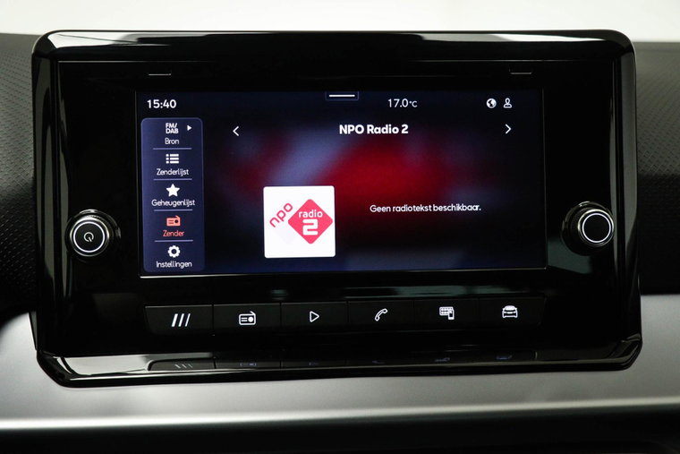 Vehicle Image 36