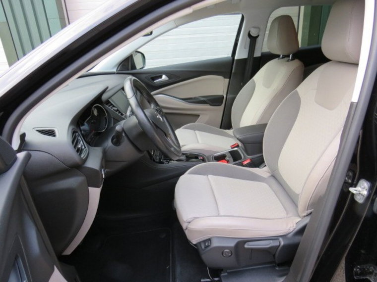 Vehicle Image 19
